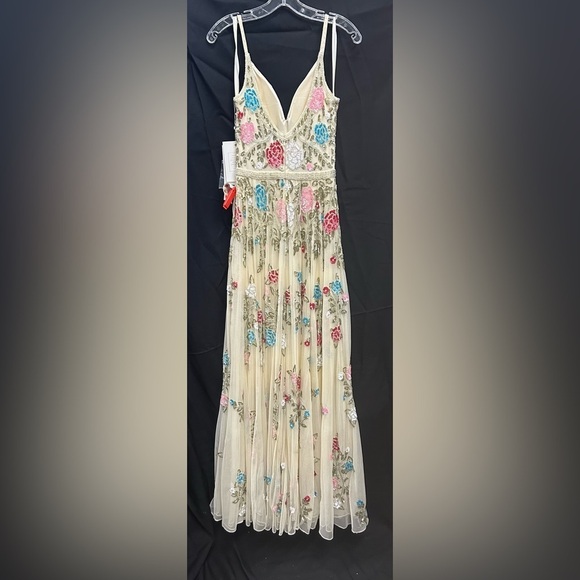 Mac Duggal 5400 *flawed* EMBELLISHED FLORAL SEQUINED GOWN - Picture 6 of 9